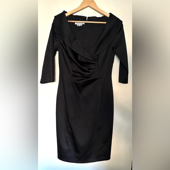 Kay Unger Portrait Black Satin V-Neck Shawl Collared Sheath Evening Dress Size 8 - Picture 2 of 10